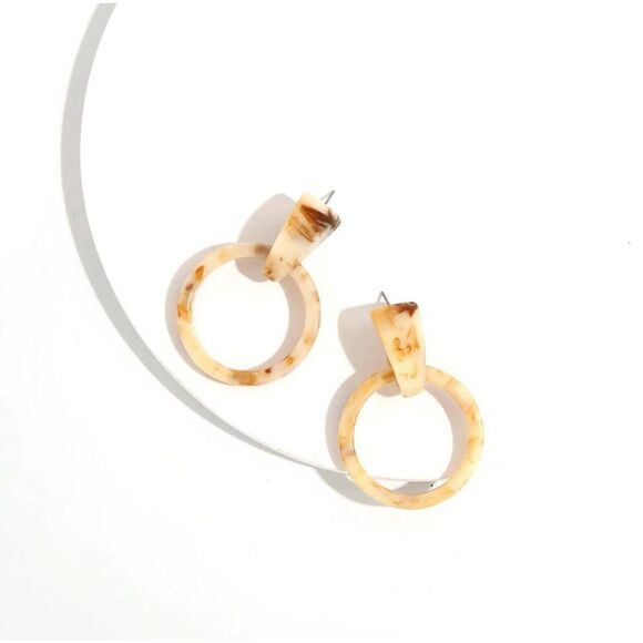 Amrita Singh Elise Ivory Drop Resin Earrings Retired - Picture 6 of 6